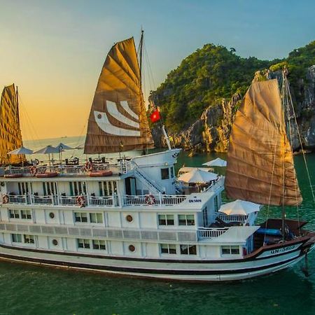 Bhaya Classic Cruises Ha Long Exterior foto