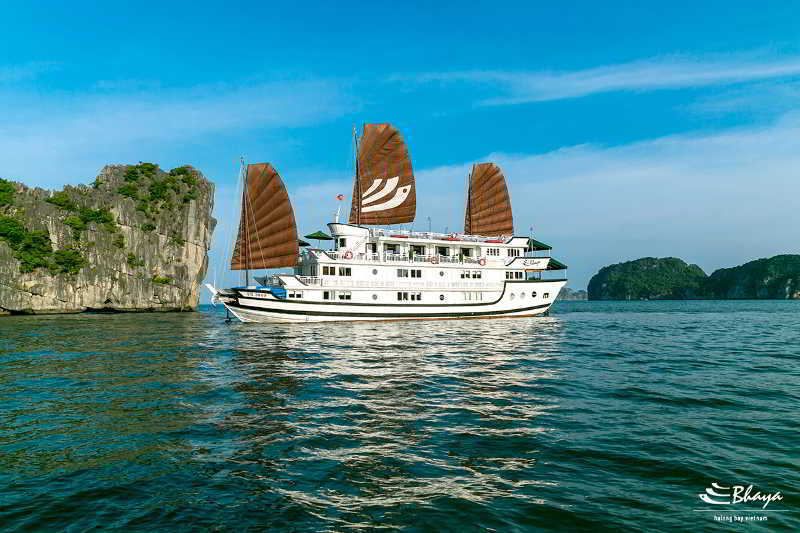 Bhaya Classic Cruises Ha Long Exterior foto